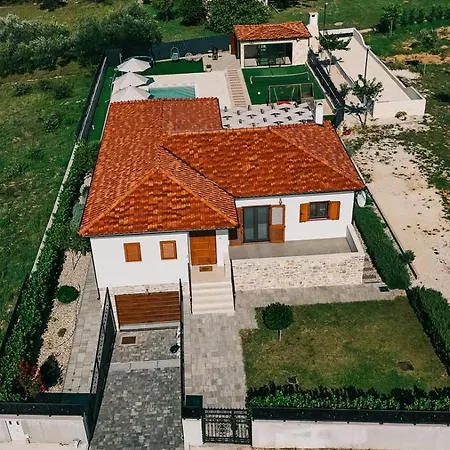 Klm Villa *