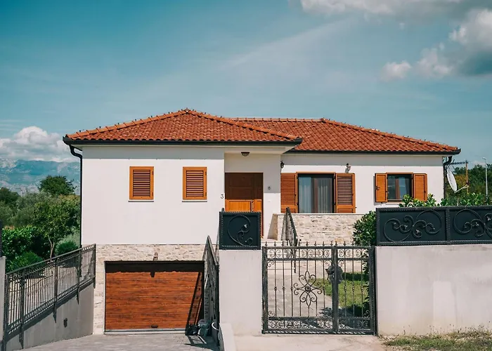 Klm Vila Rupalj