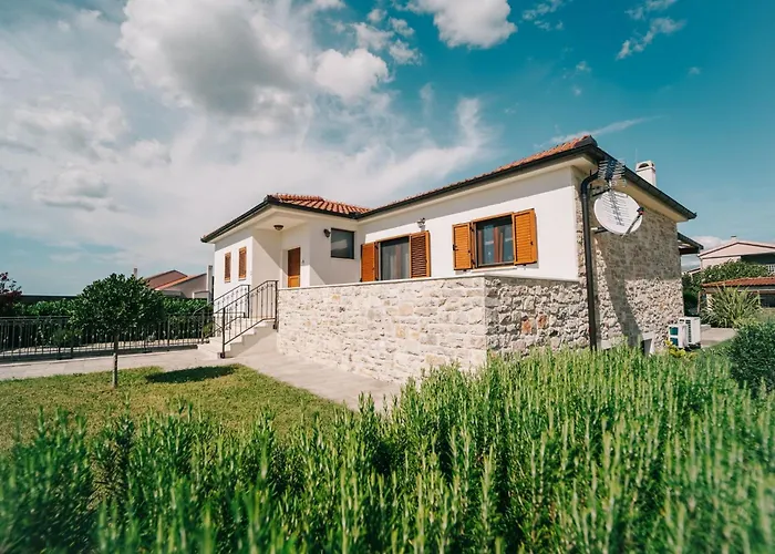 Vila Klm