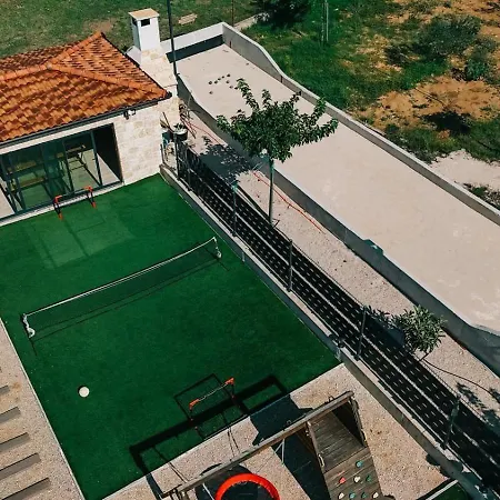 Klm Villa